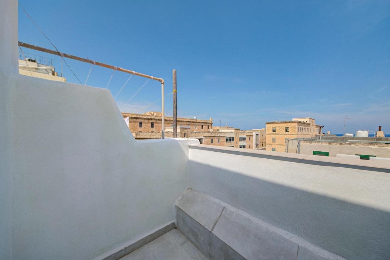 Отель Casa Domenico 3 Валетта Экстерьер фото